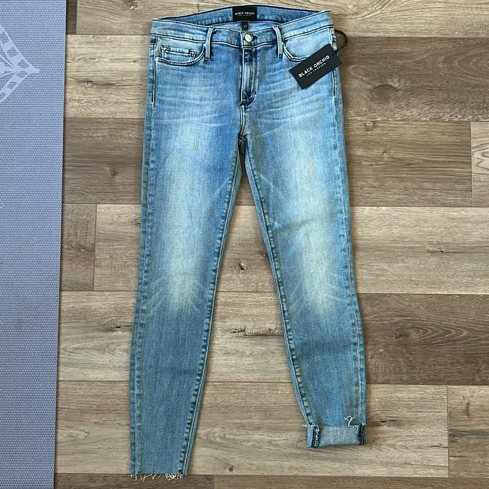 Black Orchid Ankle Fray Jeans